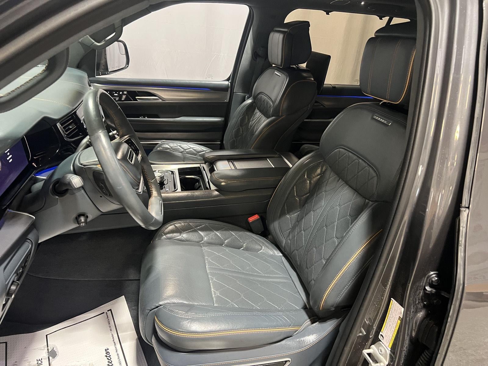 2022 Jeep Grand Wagoneer Series III