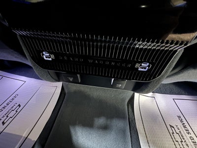 2022 Jeep Grand Wagoneer Series III