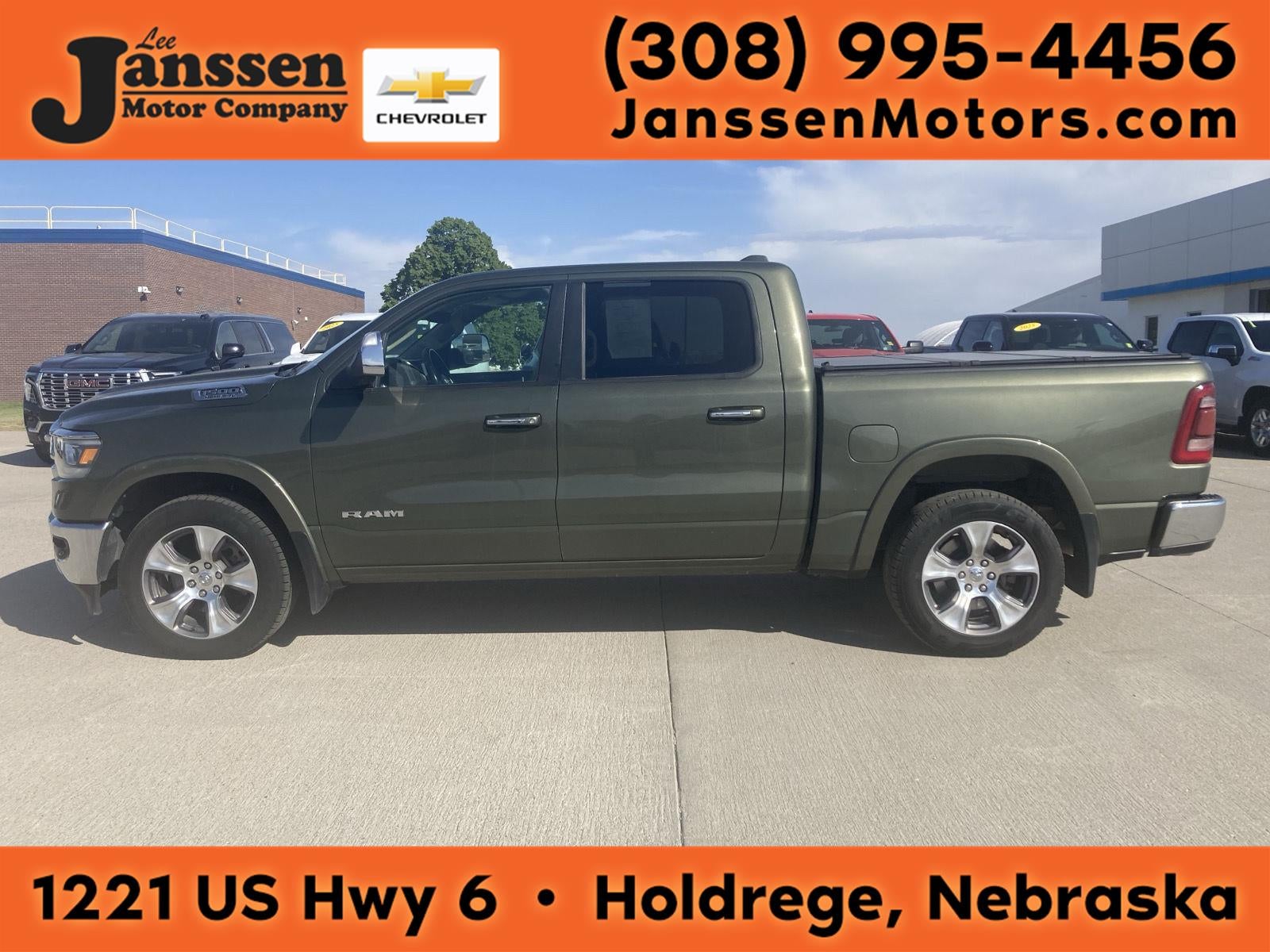 2021 RAM 1500 Laramie 4x4 Crew Cab 5'7's photo
