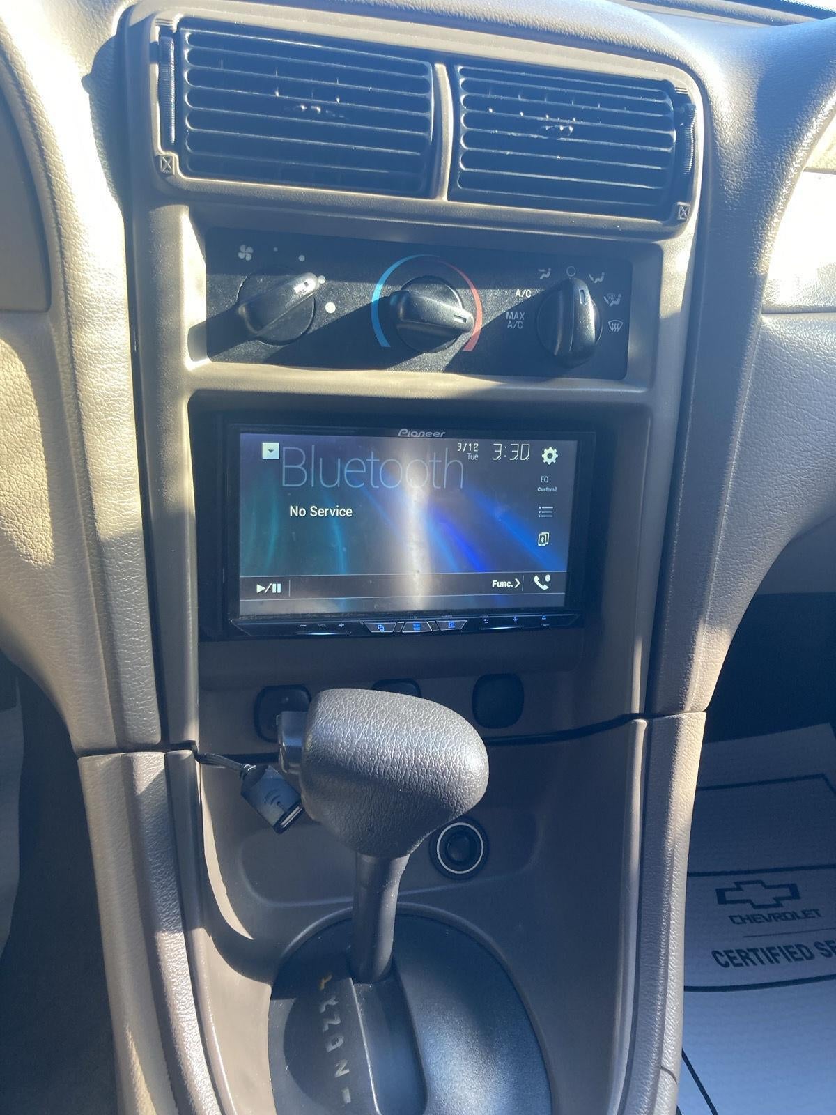 2002 Ford Mustang Deluxe