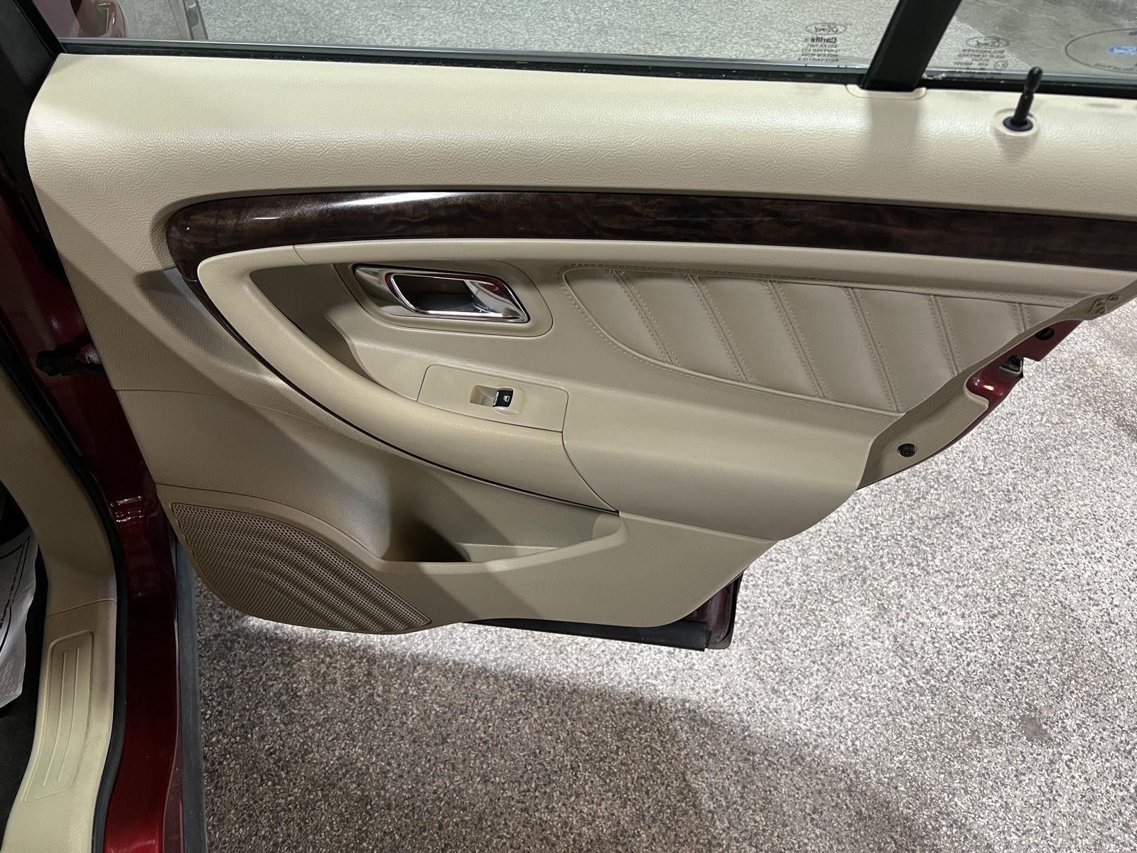 2013 Ford Taurus Limited