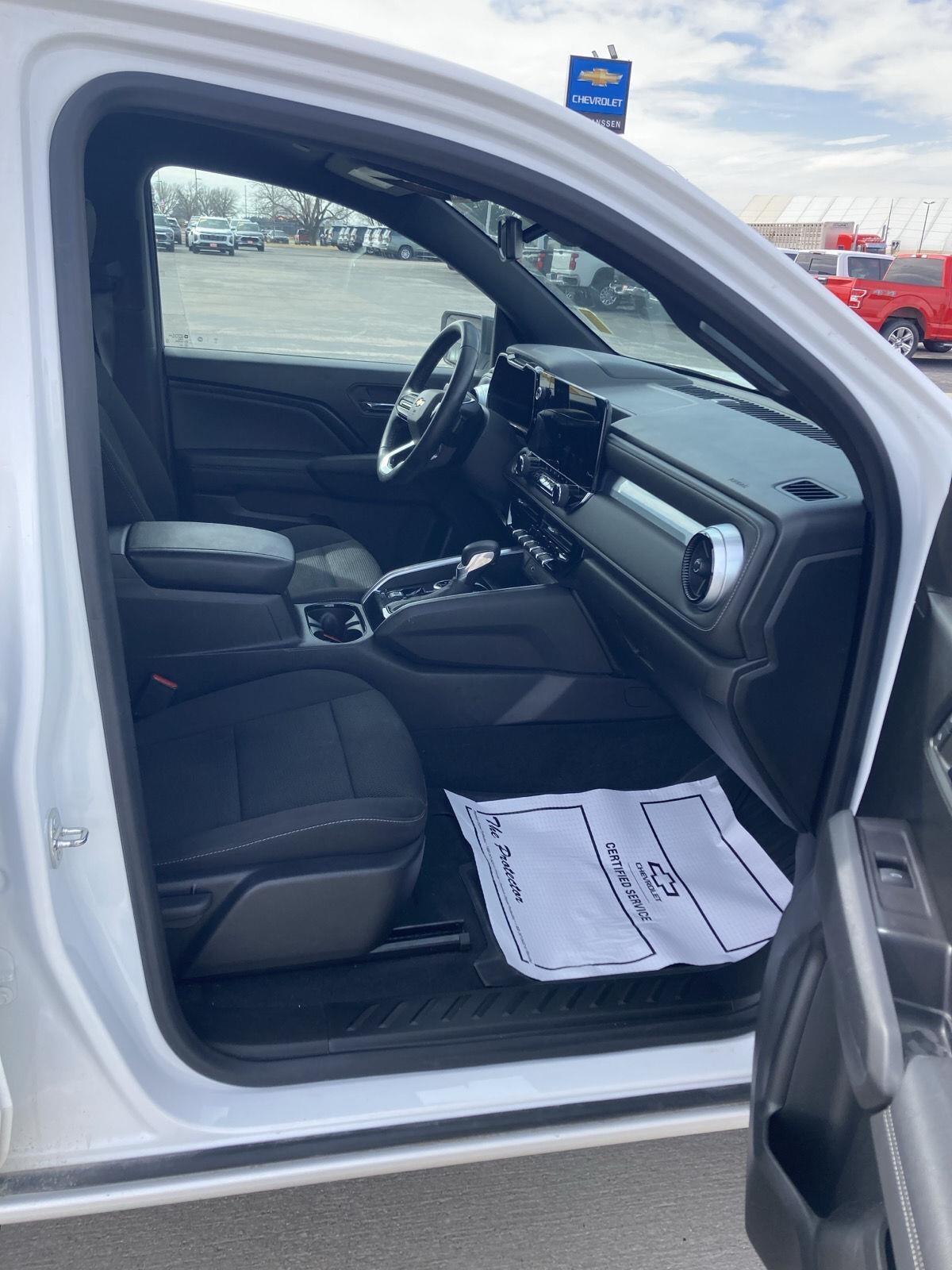 2023 Chevrolet Colorado LT