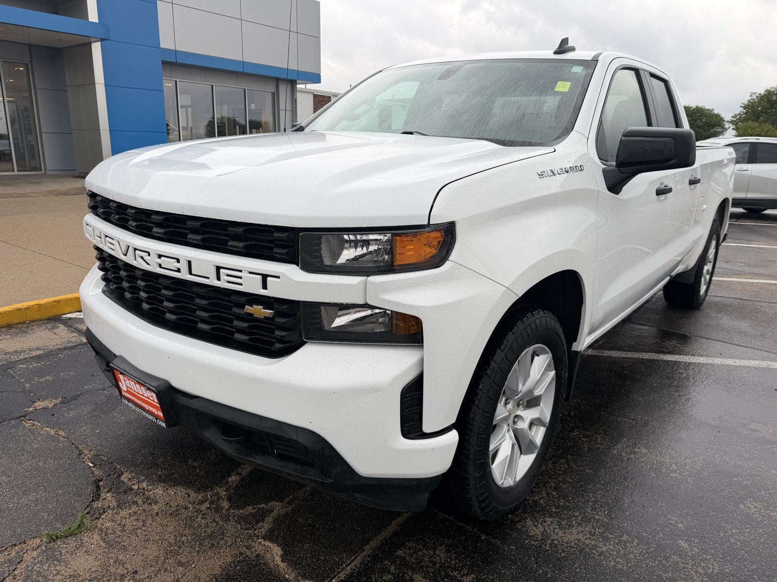 2022 Chevrolet Silverado 1500 LTD Custom