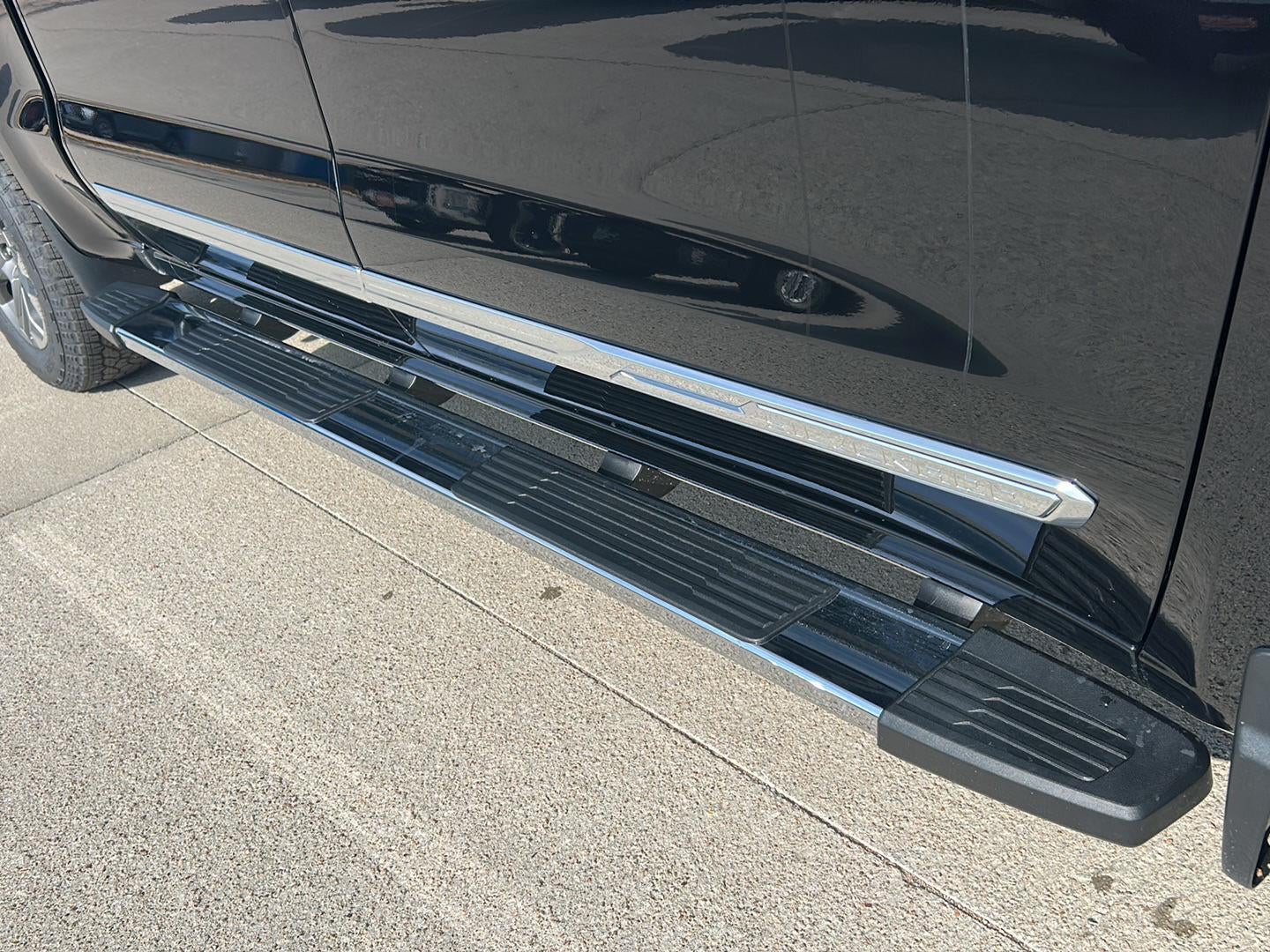 2026 Chevrolet Silverado 1500 High Country - Photo 6