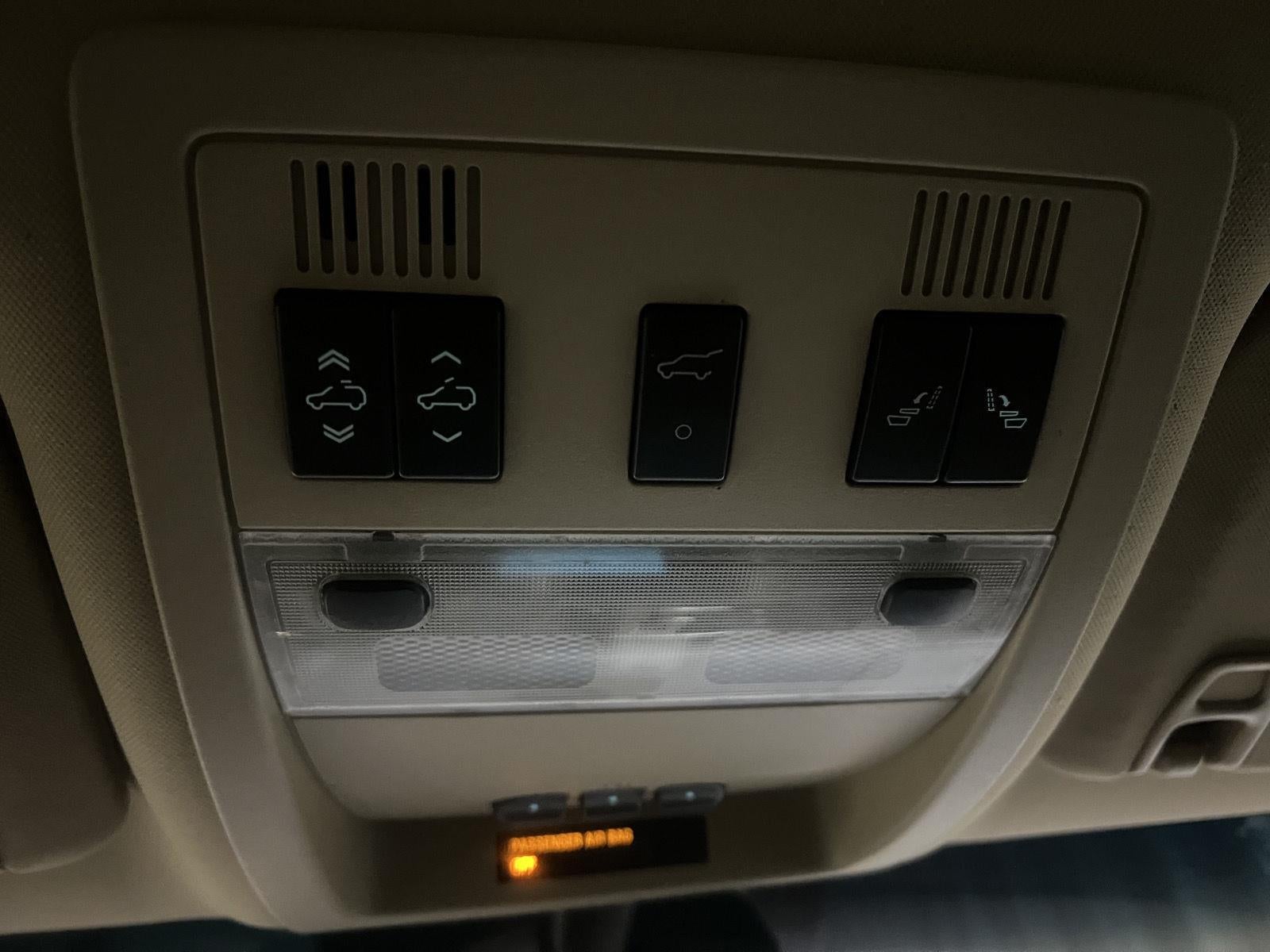 2007 GMC Yukon XL Base