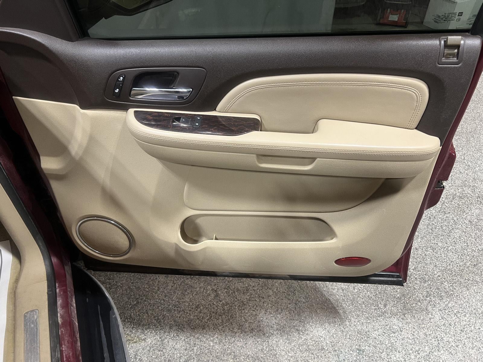 2007 GMC Yukon XL Base