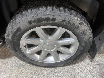 2007 GMC Yukon XL Base
