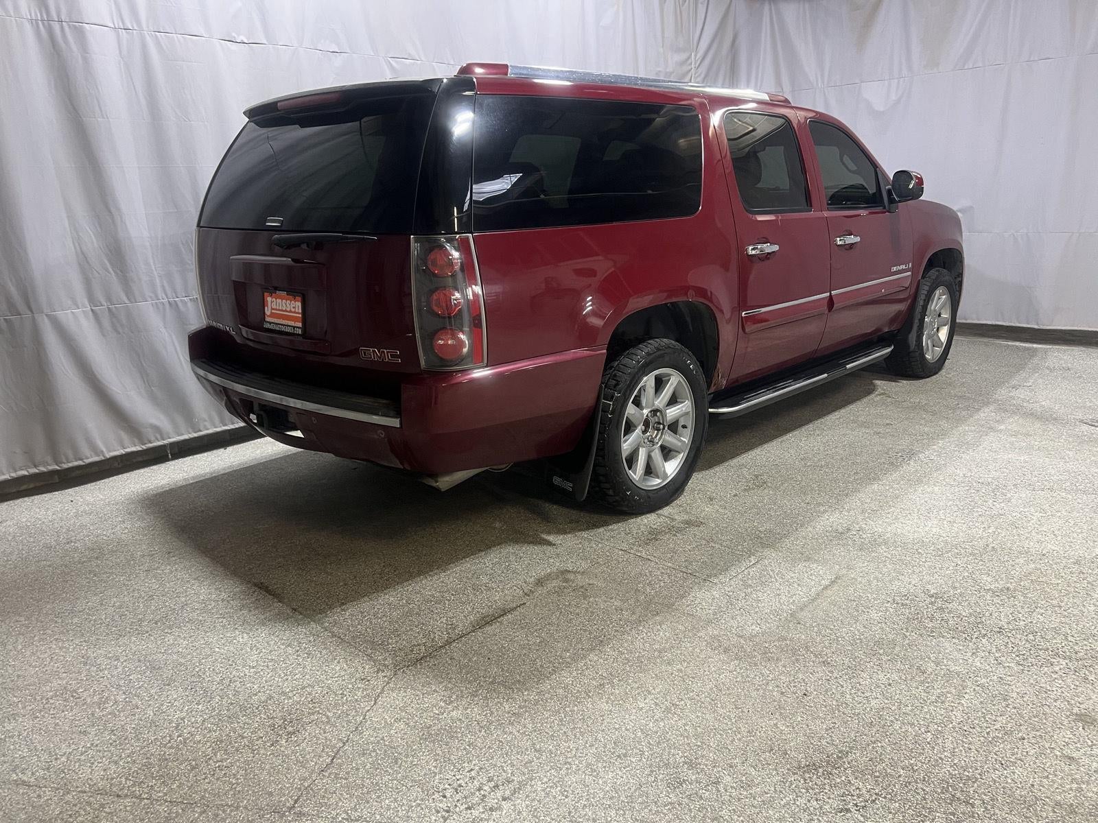 2007 GMC Yukon XL Base