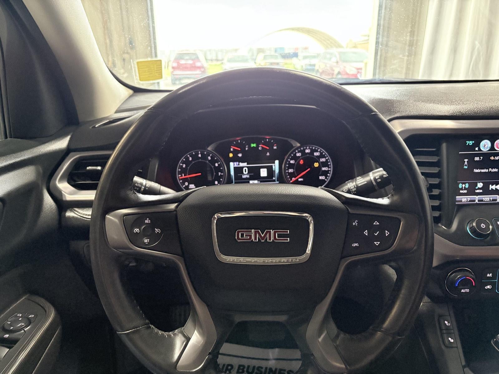 2017 GMC Acadia SLT