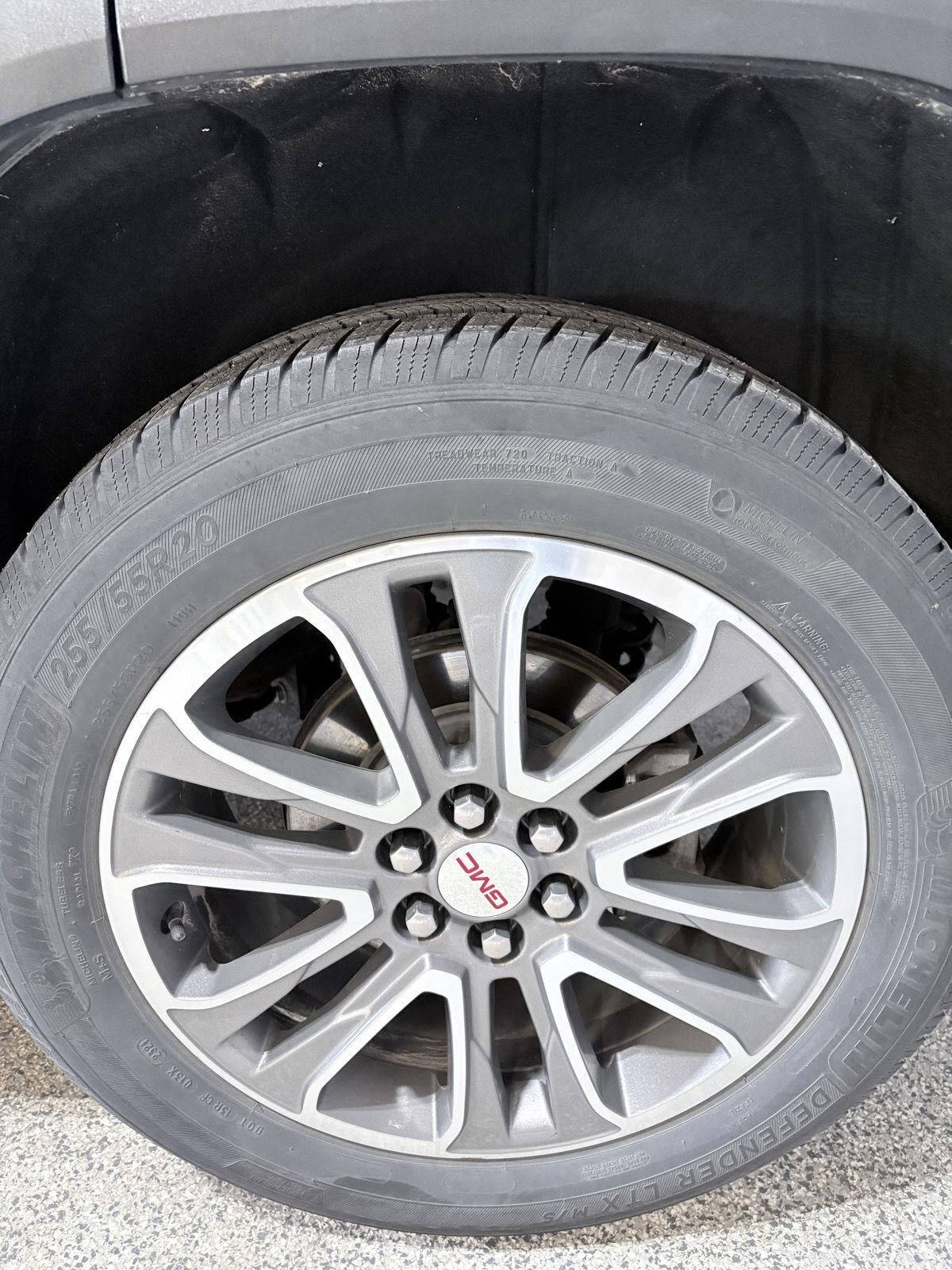 Used 2017 GMC Acadia SLT-1 with VIN 1GKKNVLS5HZ190183 for sale in Holdrege, NE