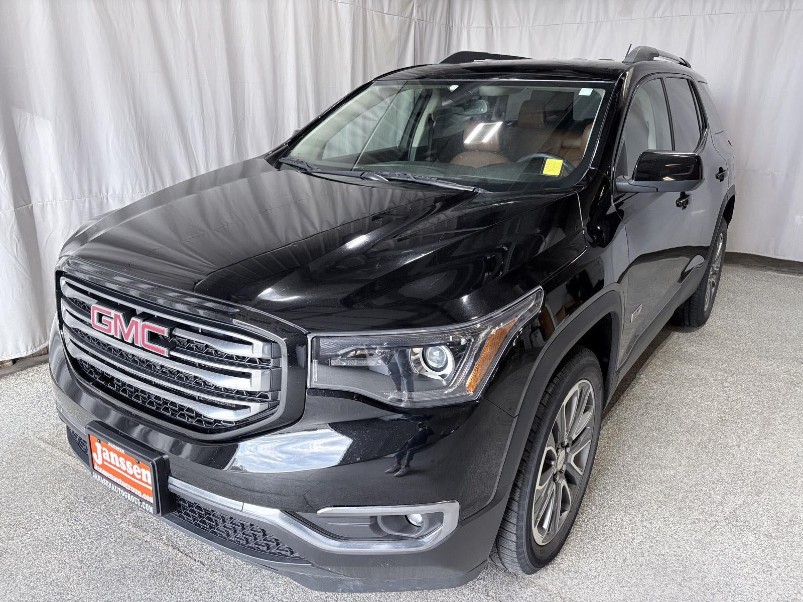 2017 GMC Acadia SLT