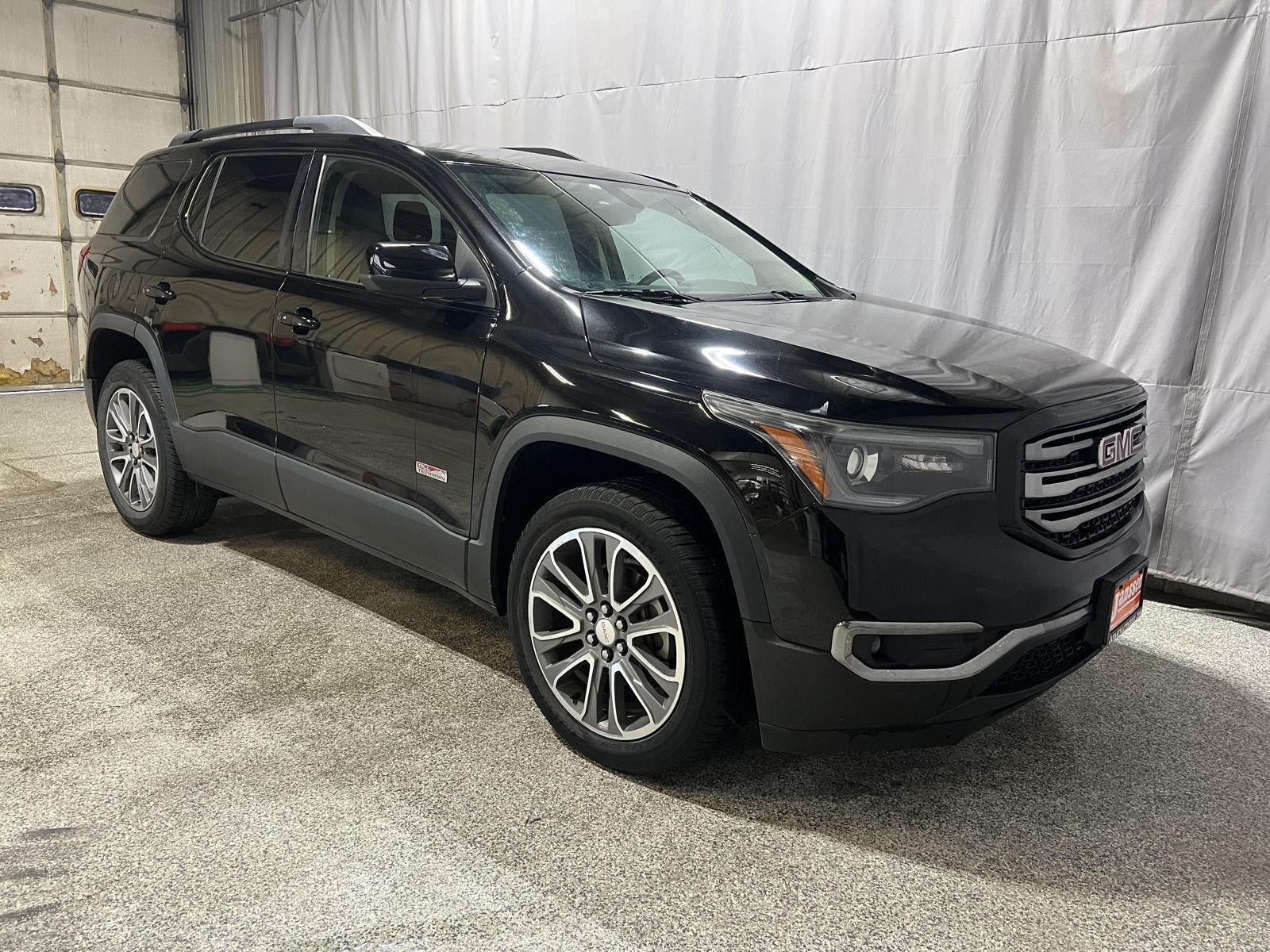 2017 GMC Acadia SLT