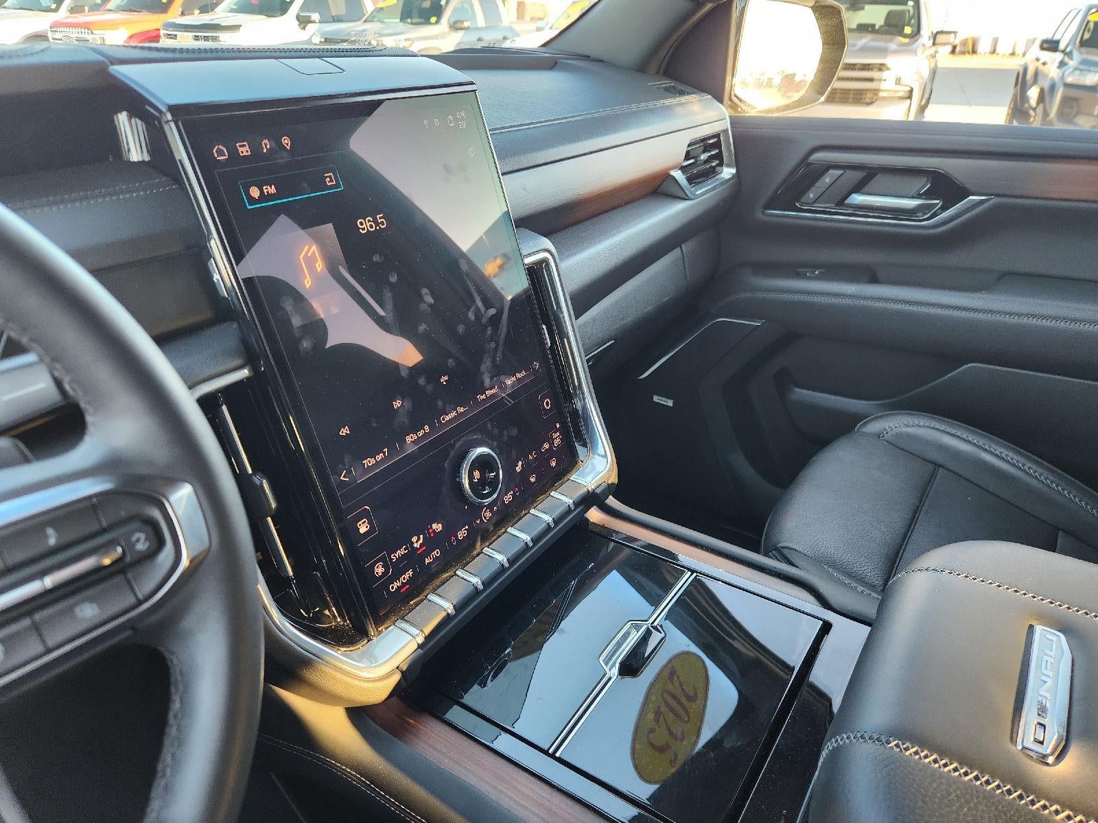 2025 GMC Yukon Denali