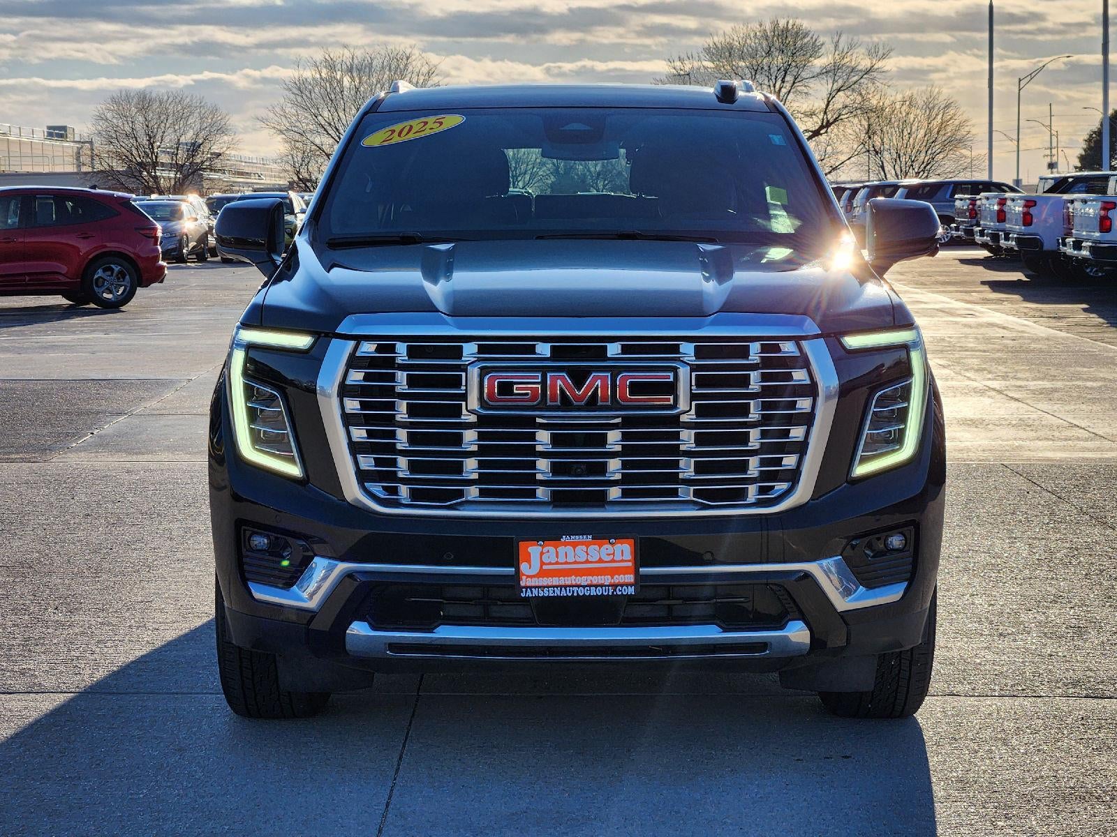 2025 GMC Yukon Denali