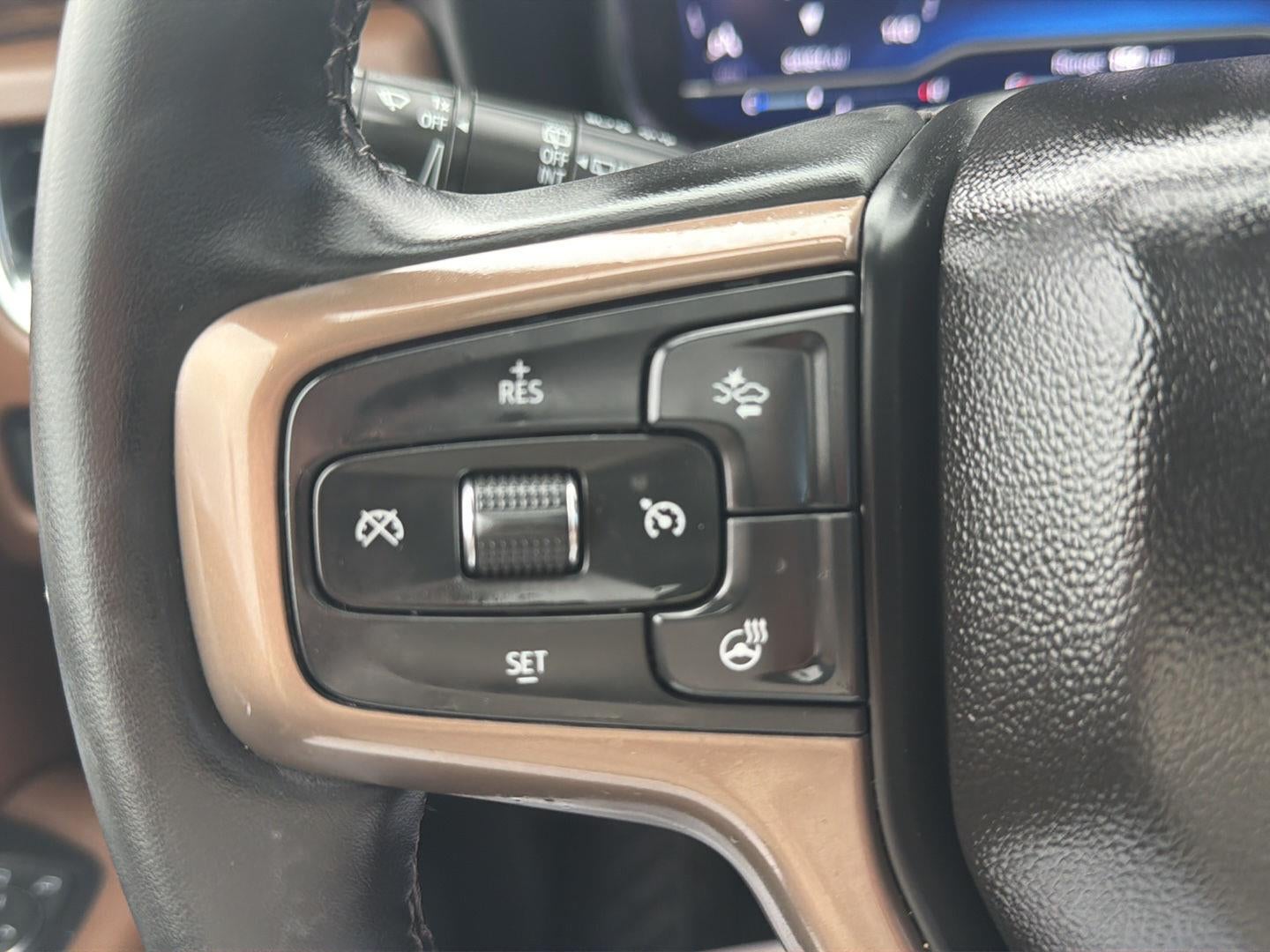 2023 Chevrolet Suburban High Country
