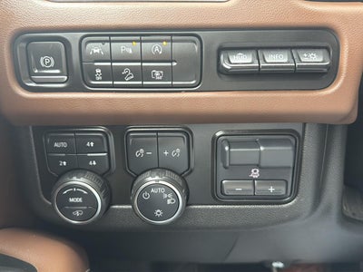 2023 Chevrolet Suburban High Country