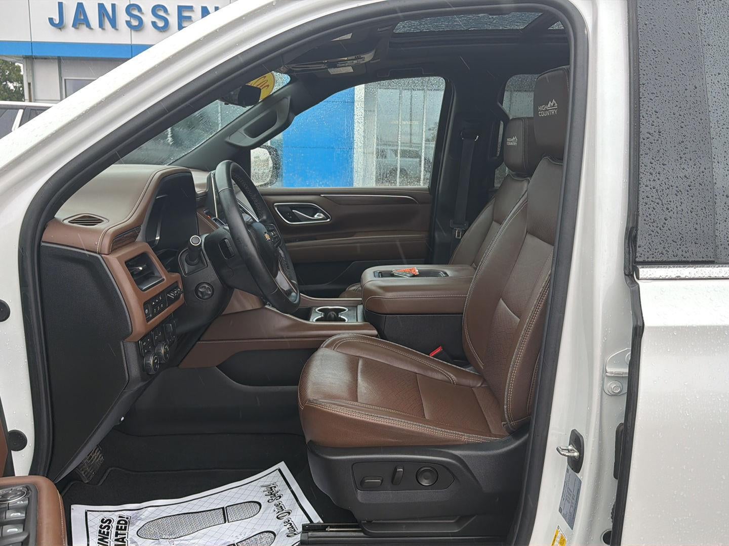2023 Chevrolet Suburban High Country