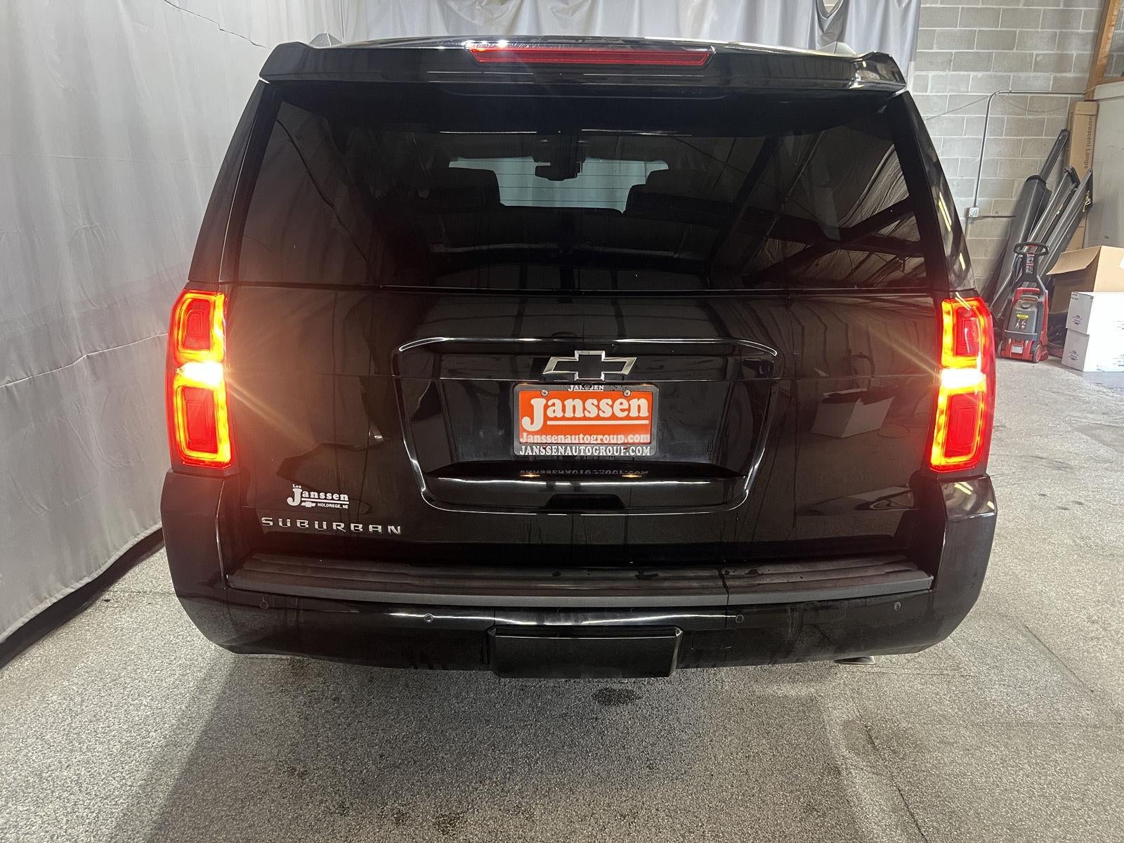 2017 Chevrolet Suburban LT