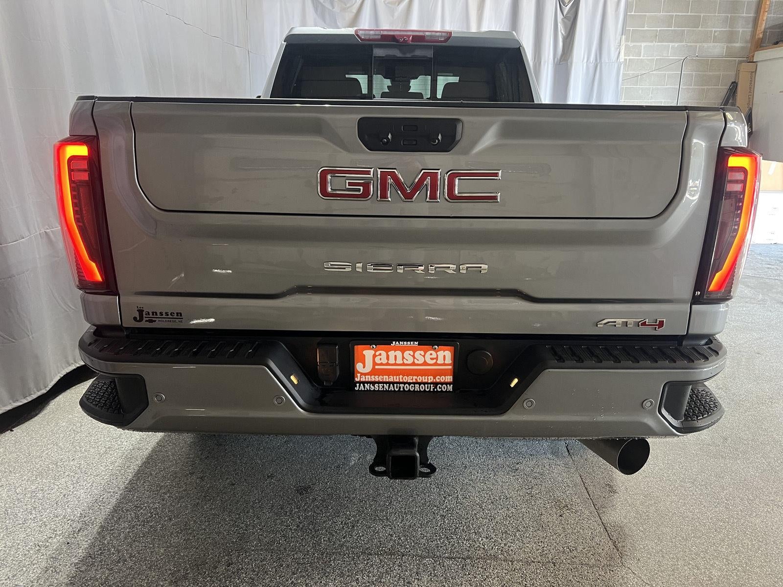 2024 GMC Sierra 2500 HD AT4