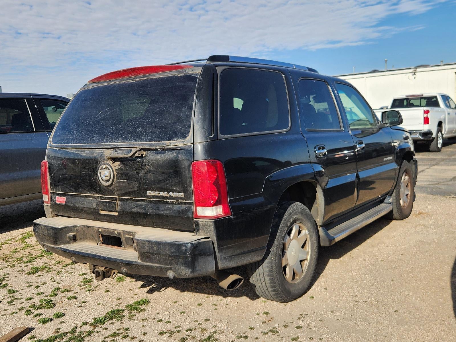 2004 Cadillac Escalade Base
