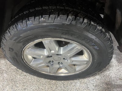 2008 Jeep Commander Overland