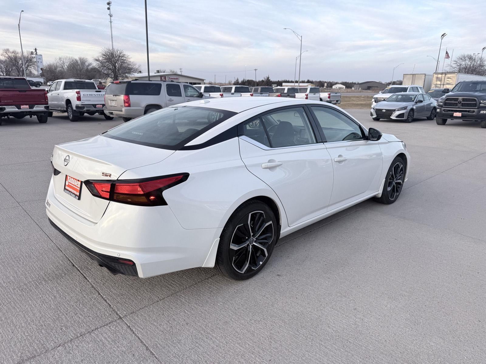 2024 Nissan Altima 2.5 SR