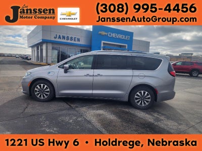 2021 Chrysler Pacifica Hybrid Touring L