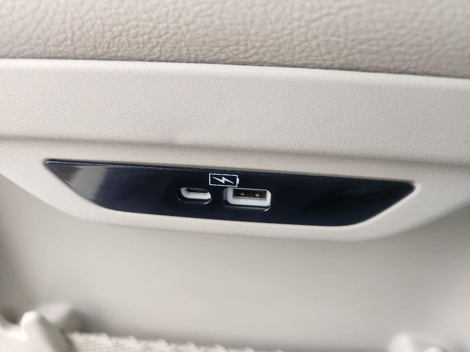 2021 Chrysler Pacifica Hybrid Touring L