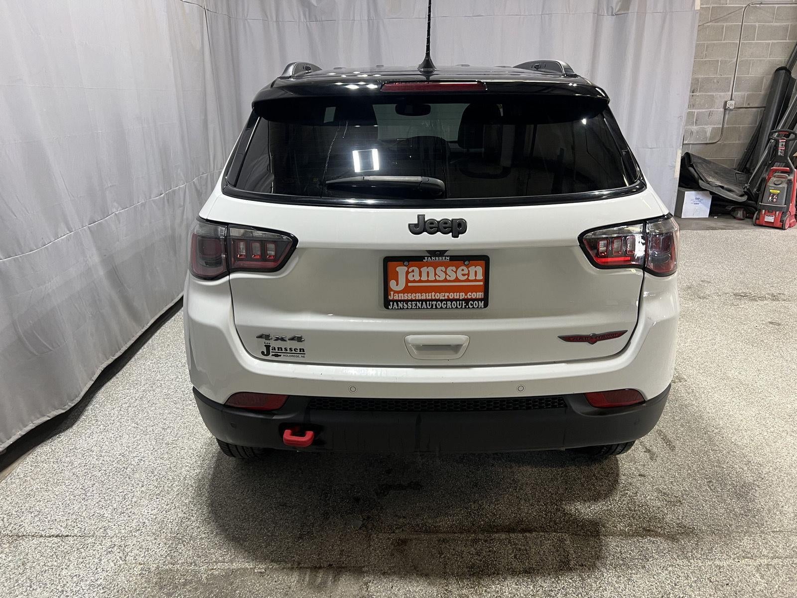 2025 Jeep Compass Trailhawk
