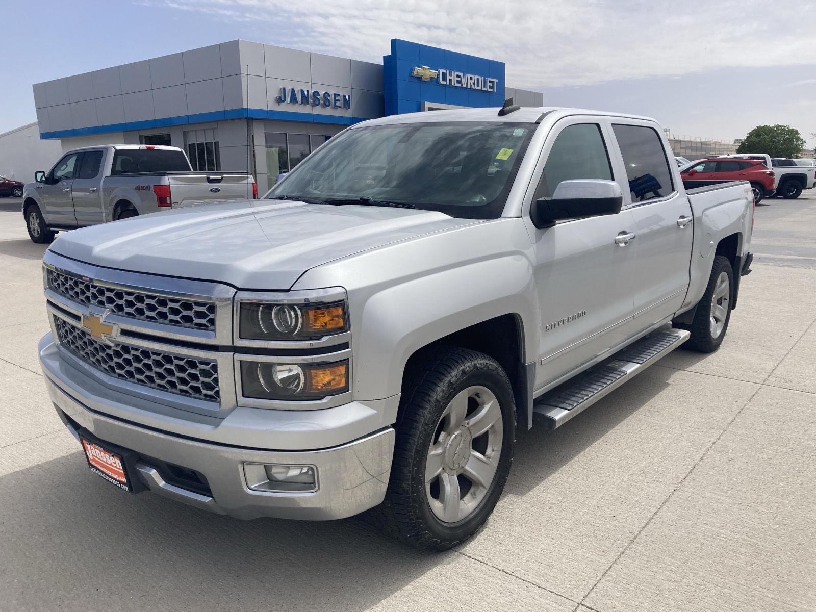 Used 2015 Chevrolet Silverado 1500 LTZ with VIN 3GCUKSEJ9FG318194 for sale in Holdrege, NE