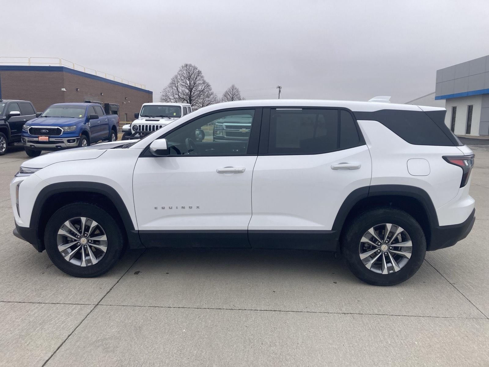 2025 Chevrolet Equinox LT