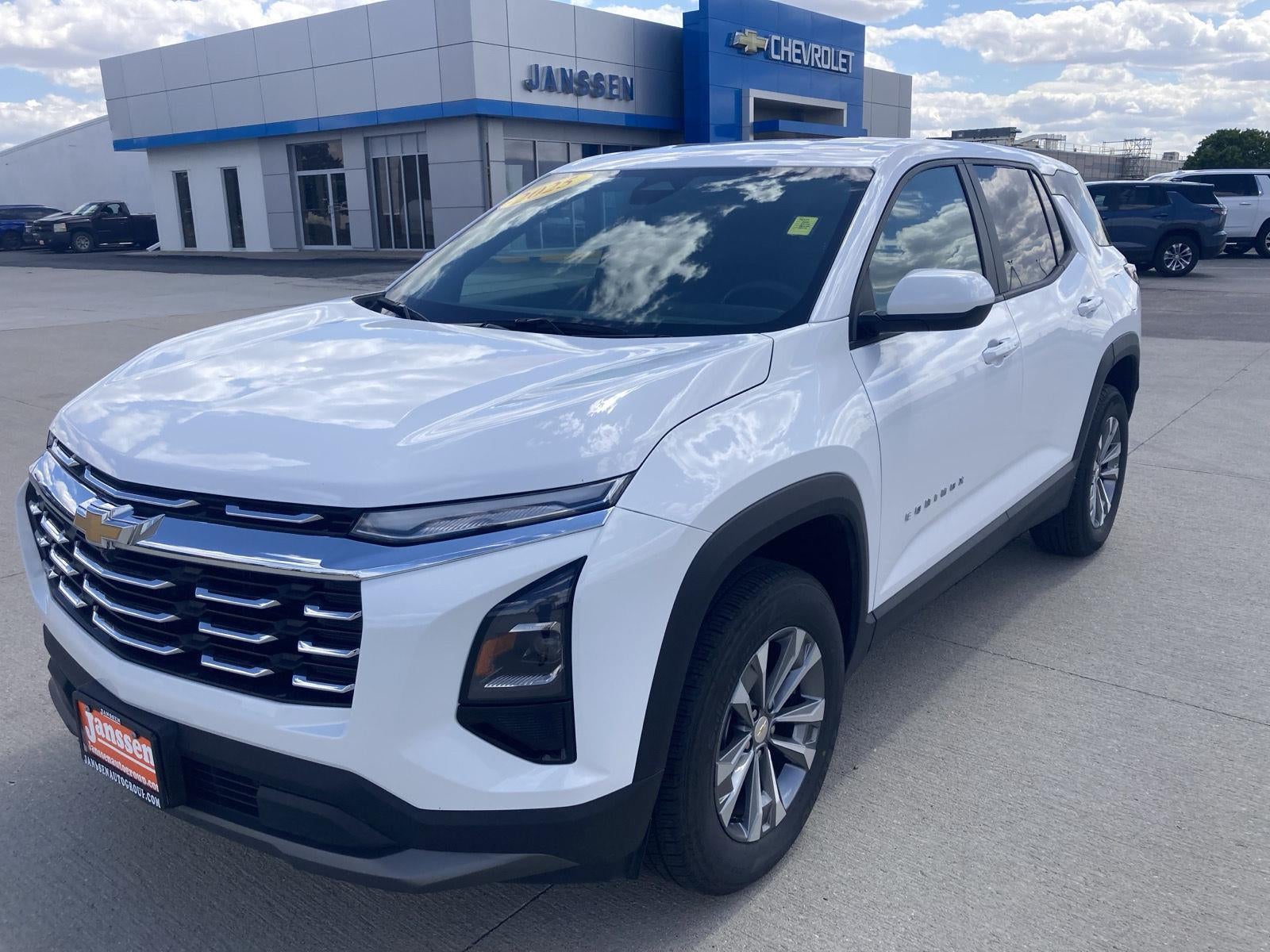 2025 Chevrolet Equinox LT