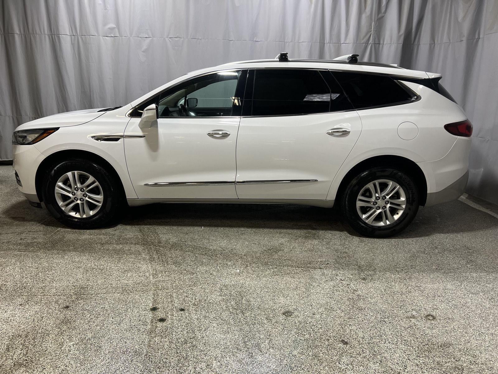 2021 Buick Enclave Essence AWD's photo