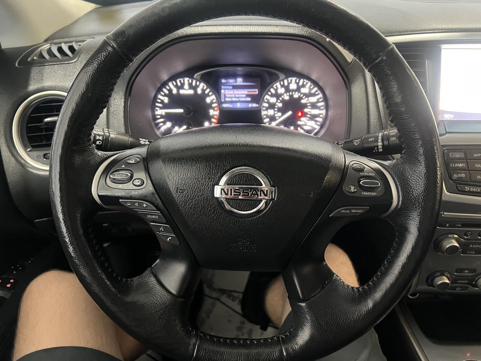 2019 Nissan Pathfinder SL