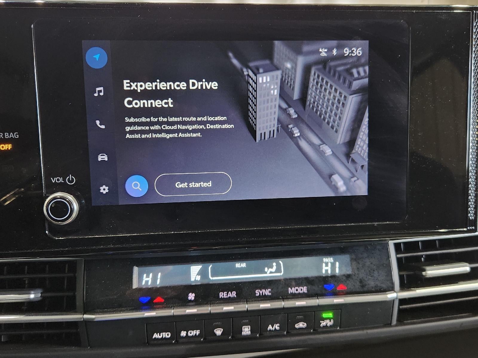 2025 Toyota Sienna LE