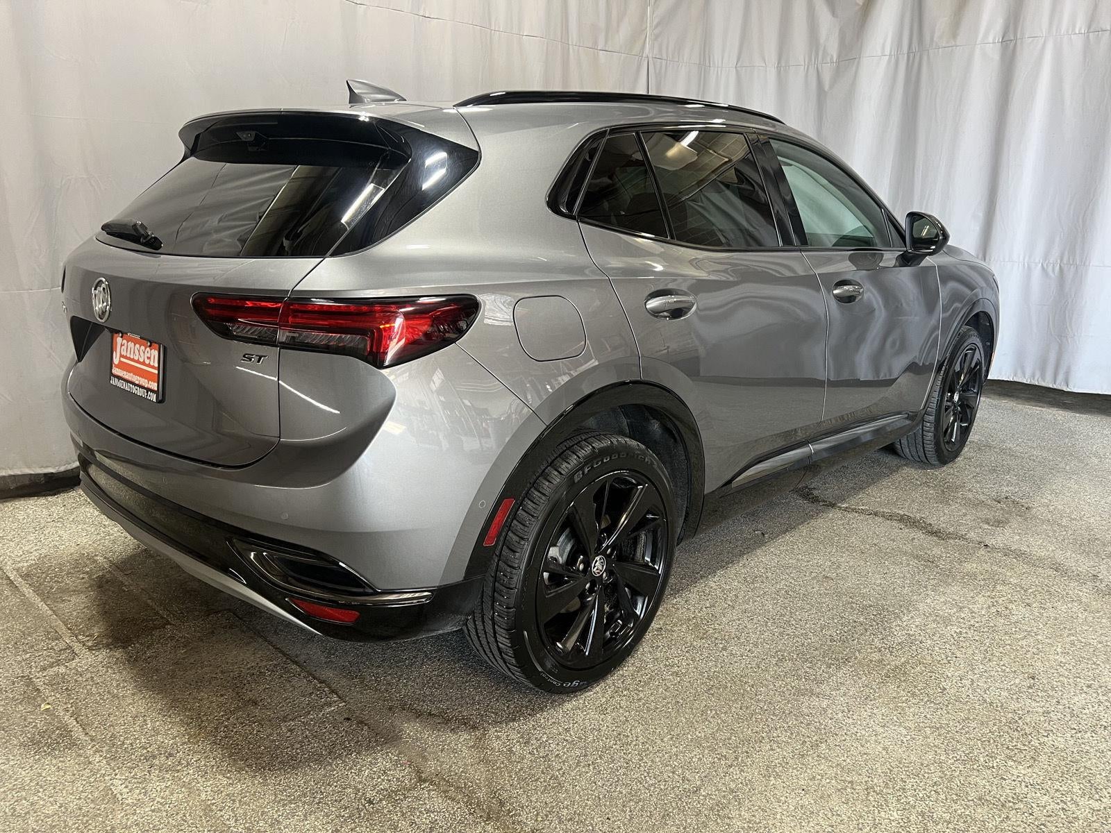 2022 Buick Envision Essence