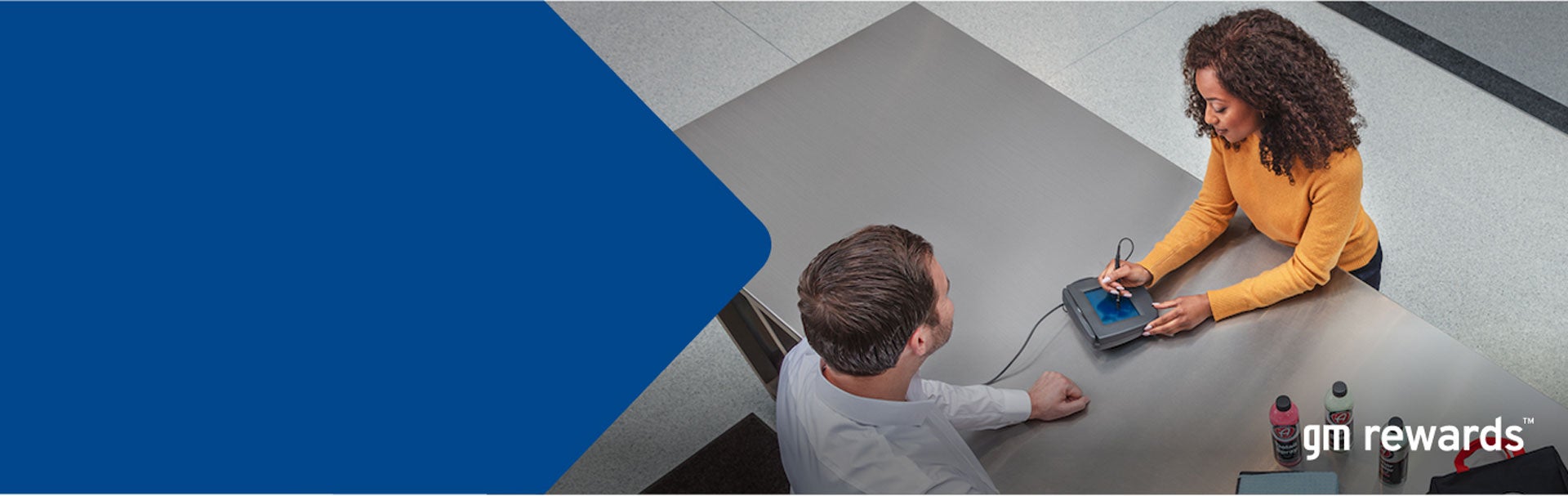 Lee Janssen Motor Company in Holdrege NE